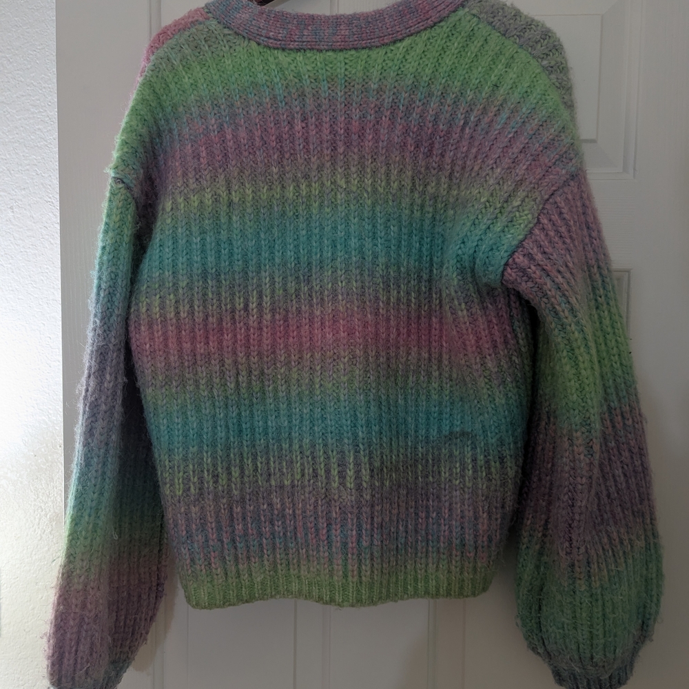 Colorful Gradient Sweater - Picture 4 of 7
